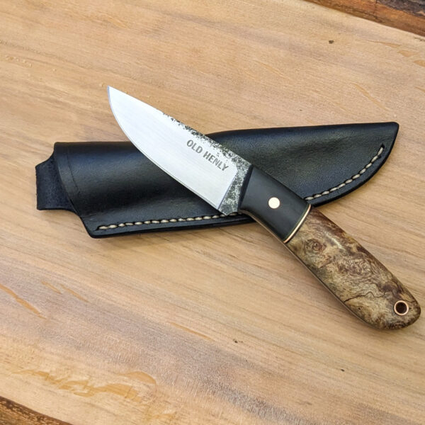 A Heeler knife model with a spalted maple burl handle.